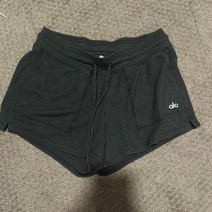Alo shorts
